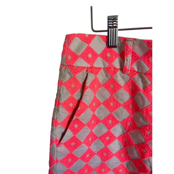 LOFT Size 6 Coral Pink Embroidered Geometric Diamond Shorts - Picture 5 of 8